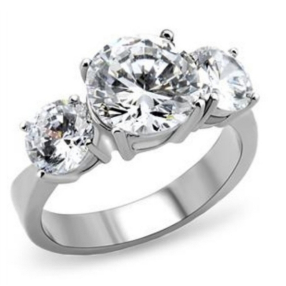 Silver anniversary Ring 3 stones Cubic Zirconia sizes 5 10 11 - Picture 1 of 10